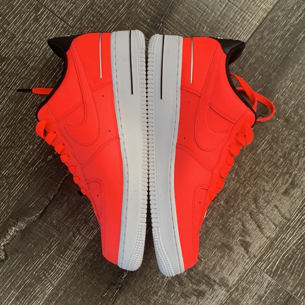 Nike Air Force 1 Low Laser Crimson
